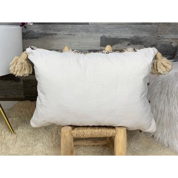 Vintage Moroccan Handira Pillow: Sequined Wedding Blanket Cushion 03YS00676 - Picture 8 of 9